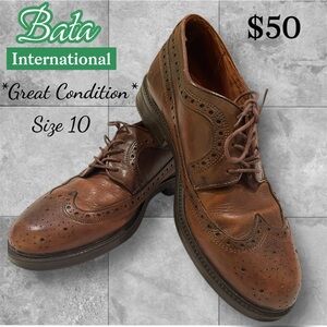 *Vintage* Bata International Men’s Wingtip Brogue Dress Shoes - Leather Oxfords